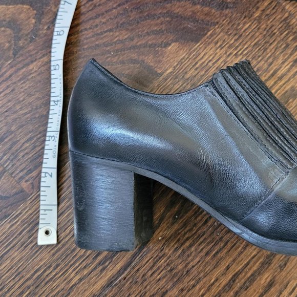 King Navy Leather Pumps, Made in Italy (Size 36, US 6) - Picture 6 of 7